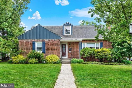 2200 Eastern Blvd, YORK, PA, 17402-2814 | Card Image