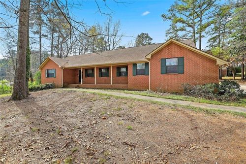 195 Deer Forest Trl, Fayetteville, GA, 30214-4015 | Card Image