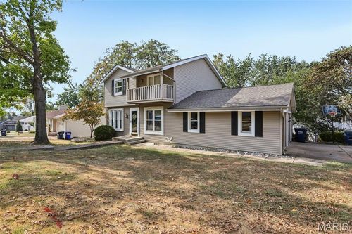 117 Edward Dr, Eureka, MO, 63025-1126 | Card Image