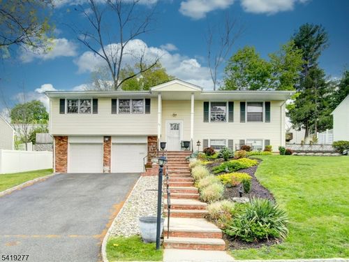22 Cheshire Ter, West Orange, NJ, 07052-2706 | Card Image