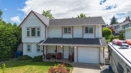 487 Ninth St, Nanaimo, BC, V9R6Z3 | Card Image