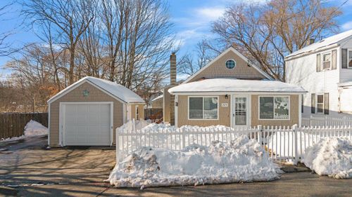 223 W Shore Ave, Manchester, NH, 03109-5054 | Card Image