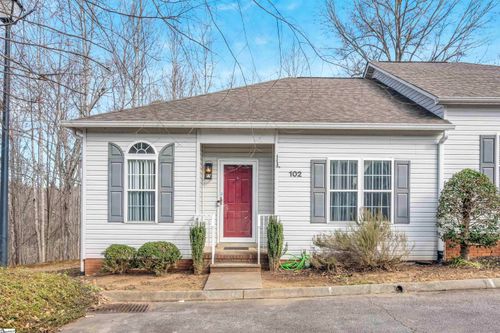 102 Huntress Dr, Greer, SC, 29651-1297 | Card Image