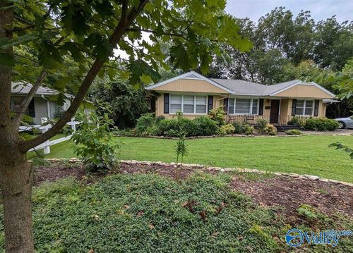 2222 Matthews St Se, Huntsville, AL, 35801-2724 | Card Image
