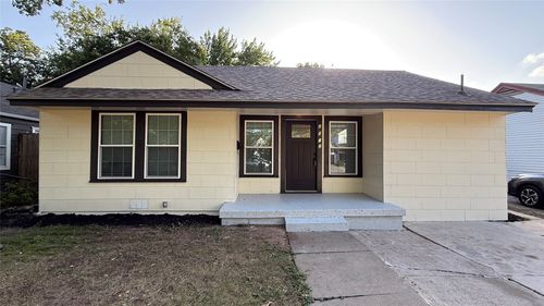 2512 Ryan Ave, Fort Worth, TX, 76110-2525 | Card Image