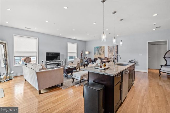 APT-8 - 610 Newton Pl Nw, Condo with 2 bedrooms, 2 bathrooms and null parking in WASHINGTON DC | Image 10