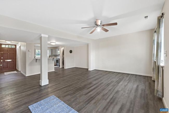 86 Woodlake Dr, Townhouse with 3 bedrooms, 2 bathrooms and null parking in CHARLOTTESVILLE VA | Image 4