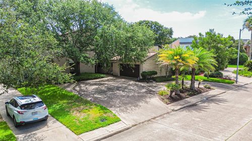 6 Park Ln, Galveston, TX, 77551-1748 | Card Image
