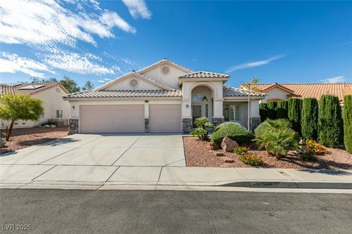 2744 Summerchase Ln, Henderson, NV, 89052-2805 | Card Image