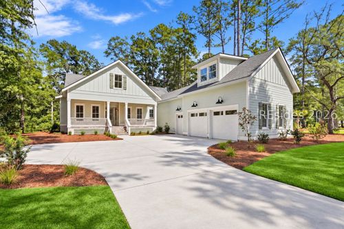 12 Oldfield Village Rd, Bluffton, SC, 29909-7011 | Card Image