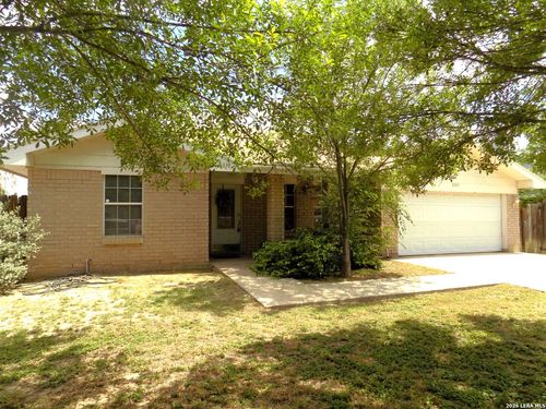 2339 Royal Park Dr, Eagle Pass, TX, 78852-3846 | Card Image
