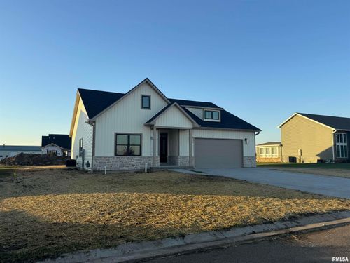 620 W North St, Mt Sterling, IL, 62353-1255 | Card Image