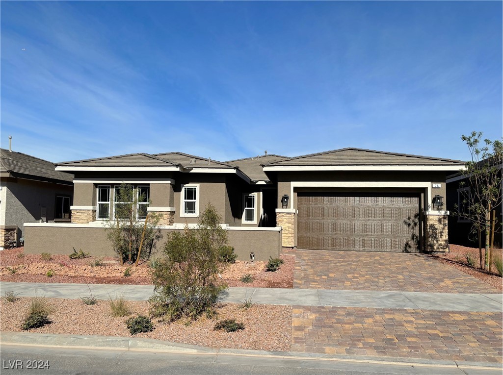 Ella Ashman Ave, Henderson, NV 89011