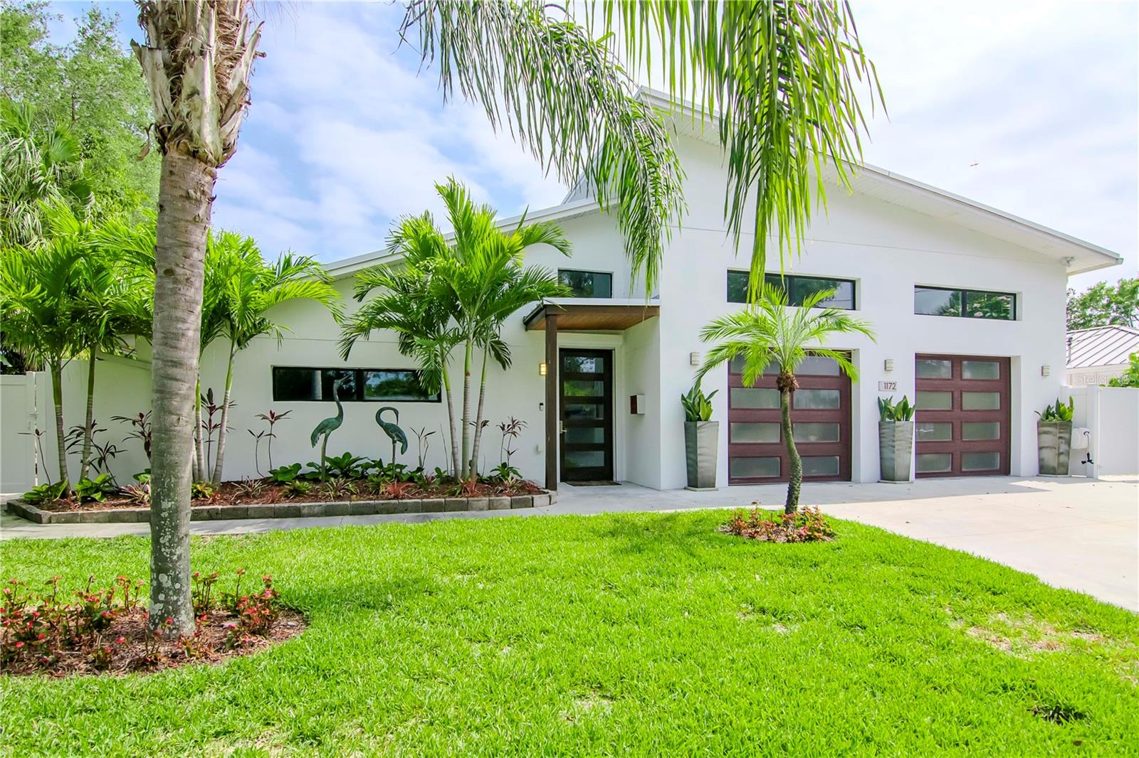 35th Ave, Saint Petersburg, FL 33704