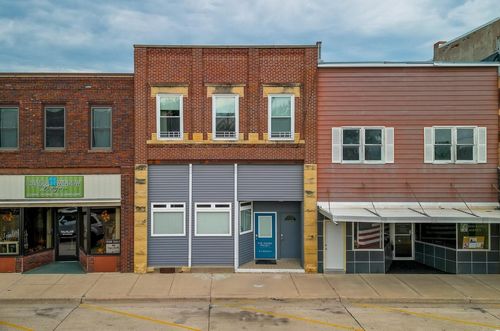 132 S Broadway, Wells, MN, 56097-1628 | Card Image