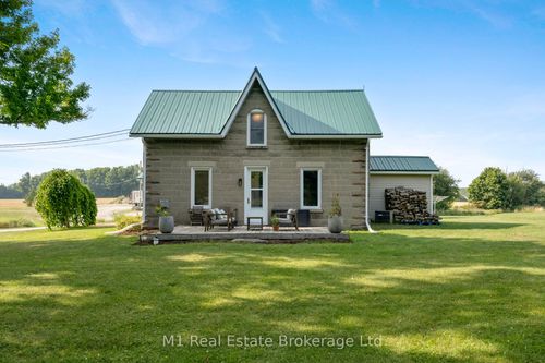8420 Sixth Line, Kenilworth, ON, N0G2E0 | Card Image