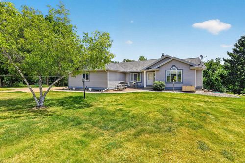 8766 Colby Road, Springdale, WI, 53572 | Card Image