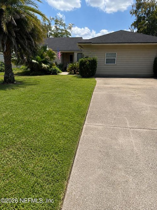 2211 Albury Ct, Middleburg, FL, 32068-6803 | Card Image