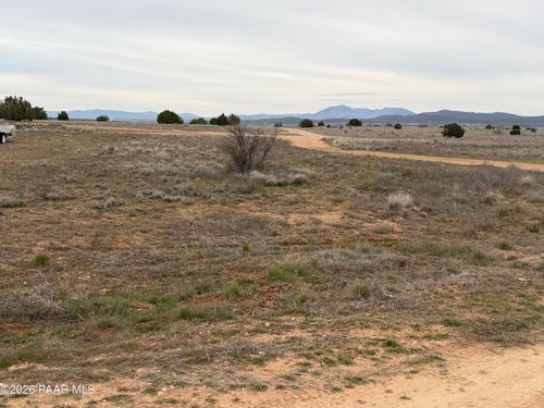 317 E Ahonen Rd, Paulden, AZ, 86334-2806 | Card Image