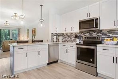 unit-302-28141 Donnavid Ct, Bonita Springs, FL, 34135-1420 | Card Image