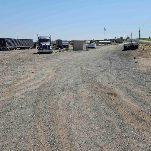 4523 Se 3rd Ave, New Plymouth, ID, 83655-5312 | Card Image