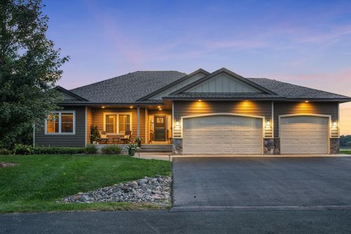 26002 Sunset Dr, Chisago City, MN, 55013-7515 | Card Image