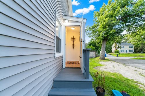 2-293 Shears St, Wrentham, MA, 02093-1041 | Card Image