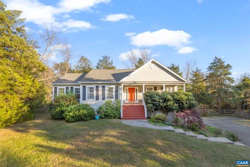 5905 Weston Ln, Crozet, VA, 22932-2711 | Card Image