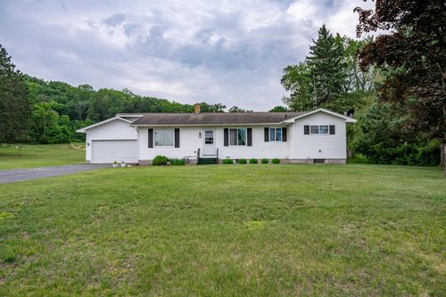 107 Oak St, Necedah, WI, 54646-6800 | Card Image