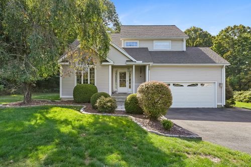 6 Autumn Ridge Rd, Oxford, CT, 06478-1165 | Card Image