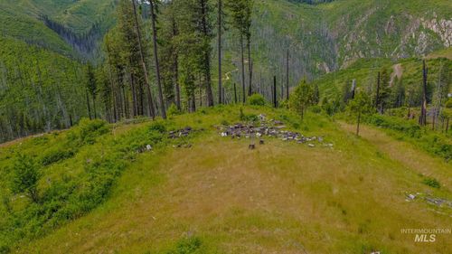 312 Hidden Valley Ln, Weippe, ID, 83553 | Card Image