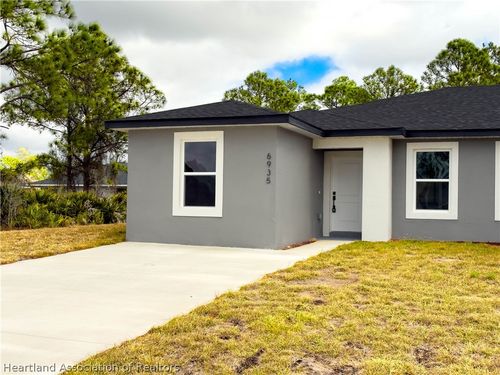 6935 Dickinson Dr, Sebring, FL, 33872-2238 | Card Image