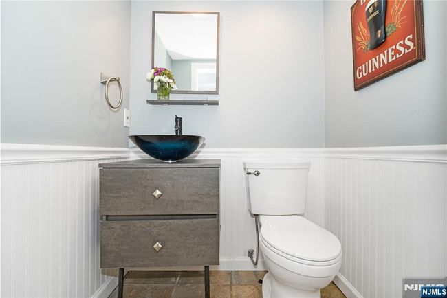 17 Windham Pl, House other with 6 bedrooms, 6 bathrooms and null parking in Glen Rock NJ | Image 34