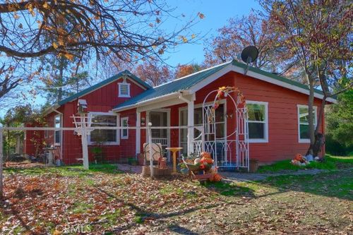 5201 Tip Top Rd, Mariposa, CA, 95338-9004 | Card Image