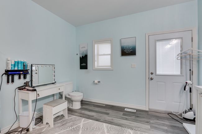 3167 Broadway St, House other with 4 bedrooms, 4 bathrooms and 4 parking in Brooke Alvinston ON | Image 22