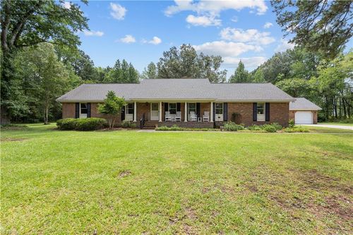 3249 Pioneer Ln, Chesapeake, VA, 23323-1215 | Card Image