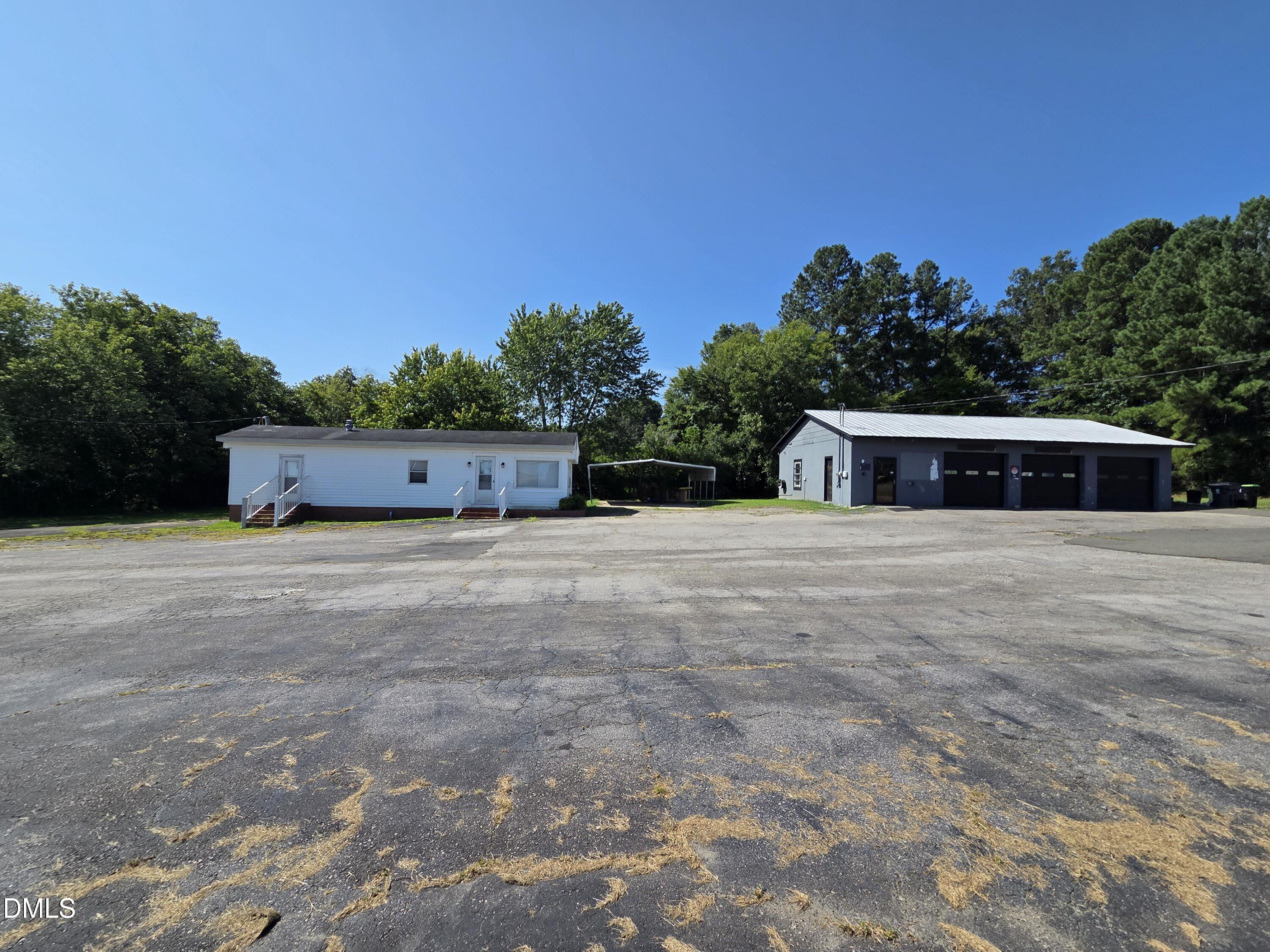 207 Roxboro Rd, Oxford, NC 27565