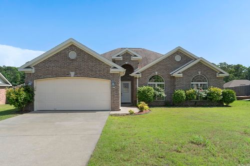 812 Sunnyside Ln, Redfield, AR, 72132-8675 | Card Image