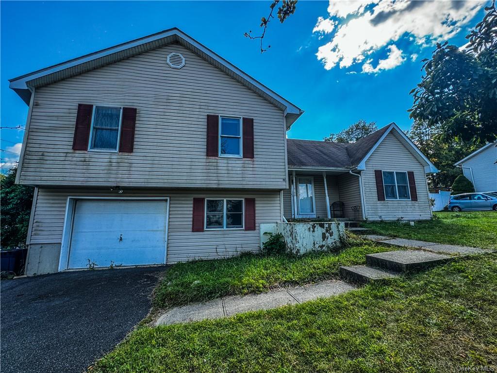 Tompkins Rd, Montgomery, NY 12549