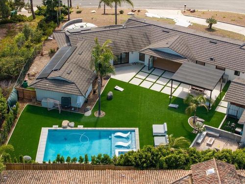 3170 Falcon Dr, Carlsbad, CA, 92008-1128 | Card Image