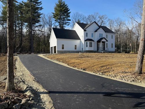 1 White Ct, Douglas, MA, 01516 | Card Image