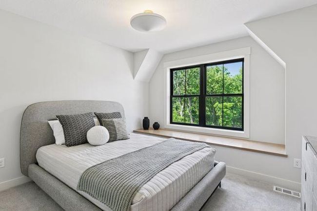 Upper level bedroom | Image 52