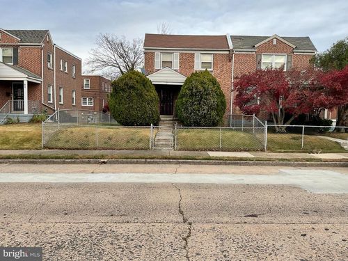 813 Arbor Rd, LANSDOWNE, PA, 19050-3601 | Card Image