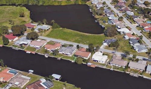 3143 Jackson Dr, HOLIDAY, FL, 34691-3381 | Card Image