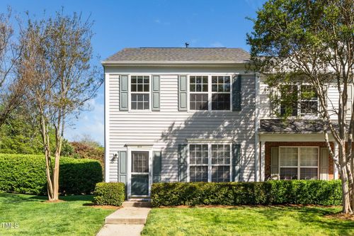 614 Canyon Lake Cir, Morrisville, NC, 27560-7791 | Card Image