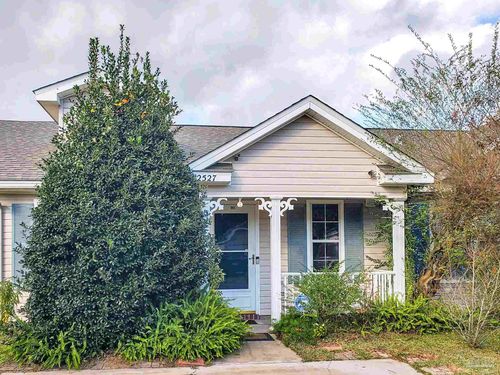 2527 Trailwood Dr, Cantonment, FL, 32533-6596 | Card Image