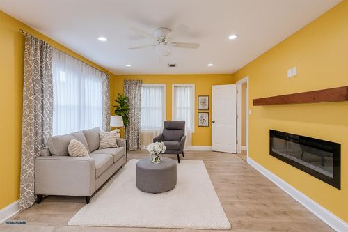 2-72 Sterling Ave, Jersey City, NJ, 07305-1417 | Card Image