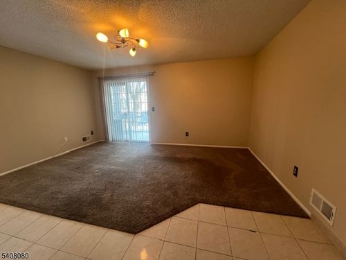 540 Holly Ct, Mahwah, NJ, 07430-3434 | Card Image