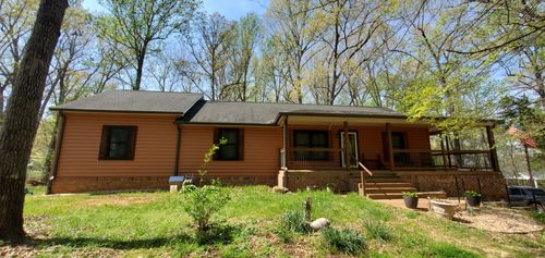 1109 Ellis Ct, Chapmansboro, TN, 37035-9007 | Card Image