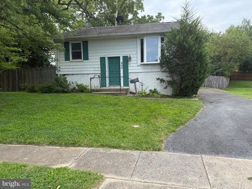 400 Carrollton Dr, FREDERICK, MD, 21701-6306 | Card Image